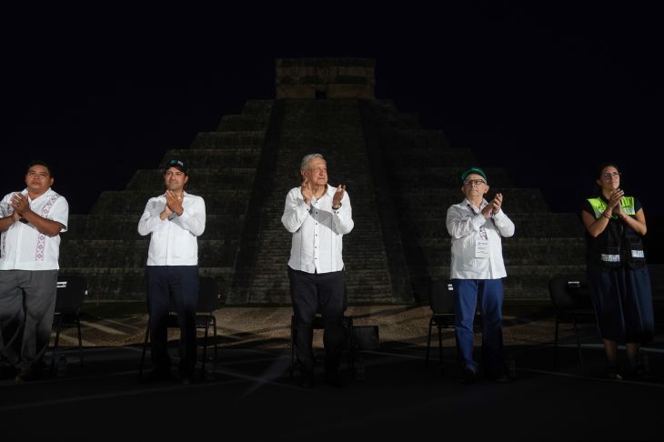 AMLO inaugura simbólicamente Chichén Viejo como parte de las pruebas del Tren Maya